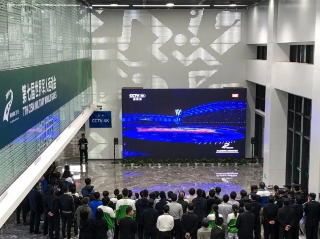 Micro LED与超高清：政策加持，“燃”点未来